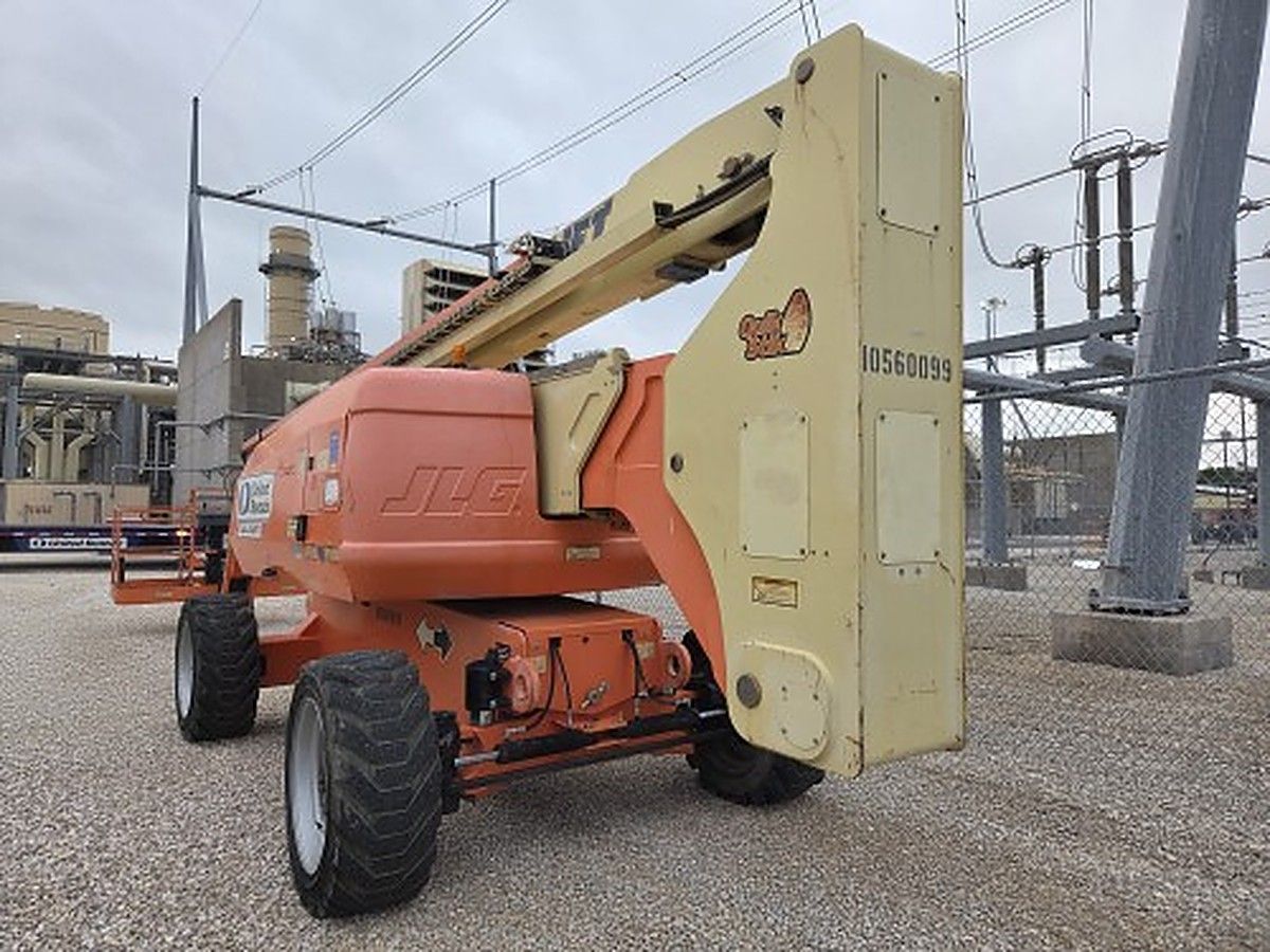 JLG 800AJ photo 2