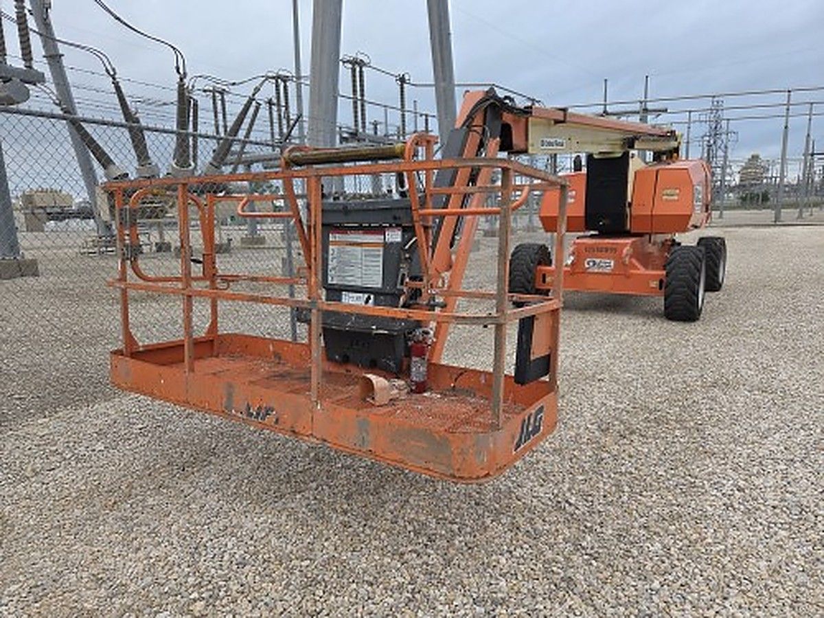 JLG 800AJ photo 4