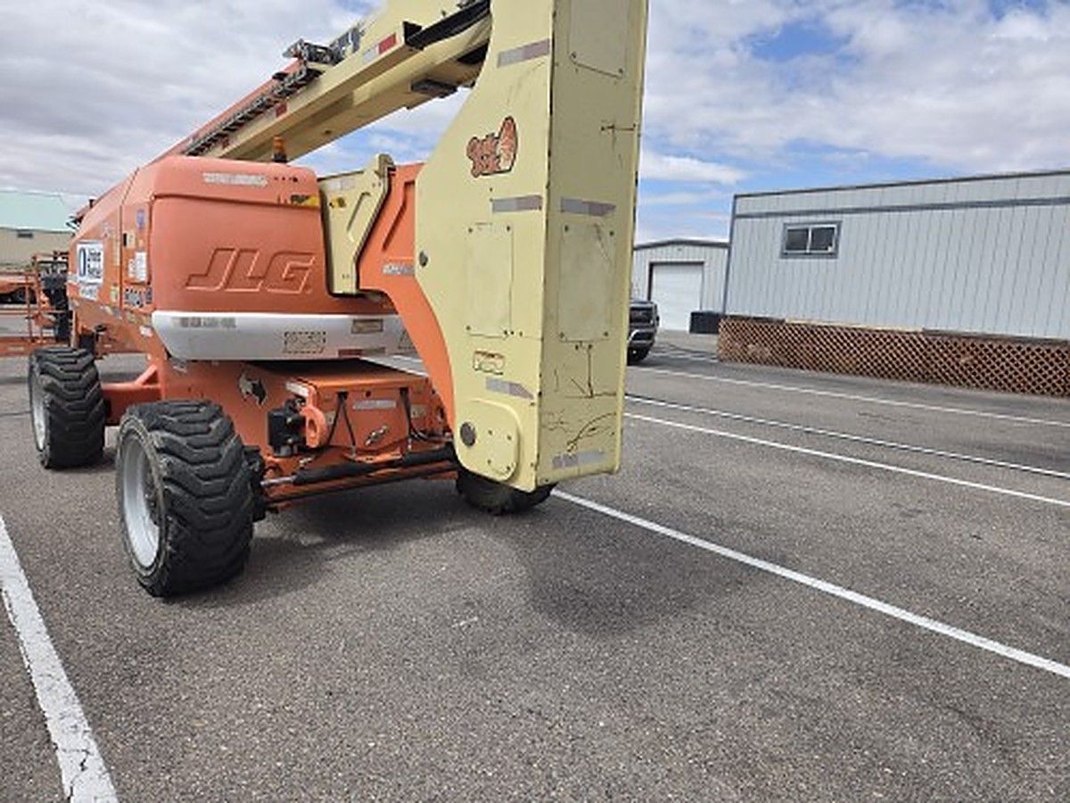 JLG 800AJ photo 2