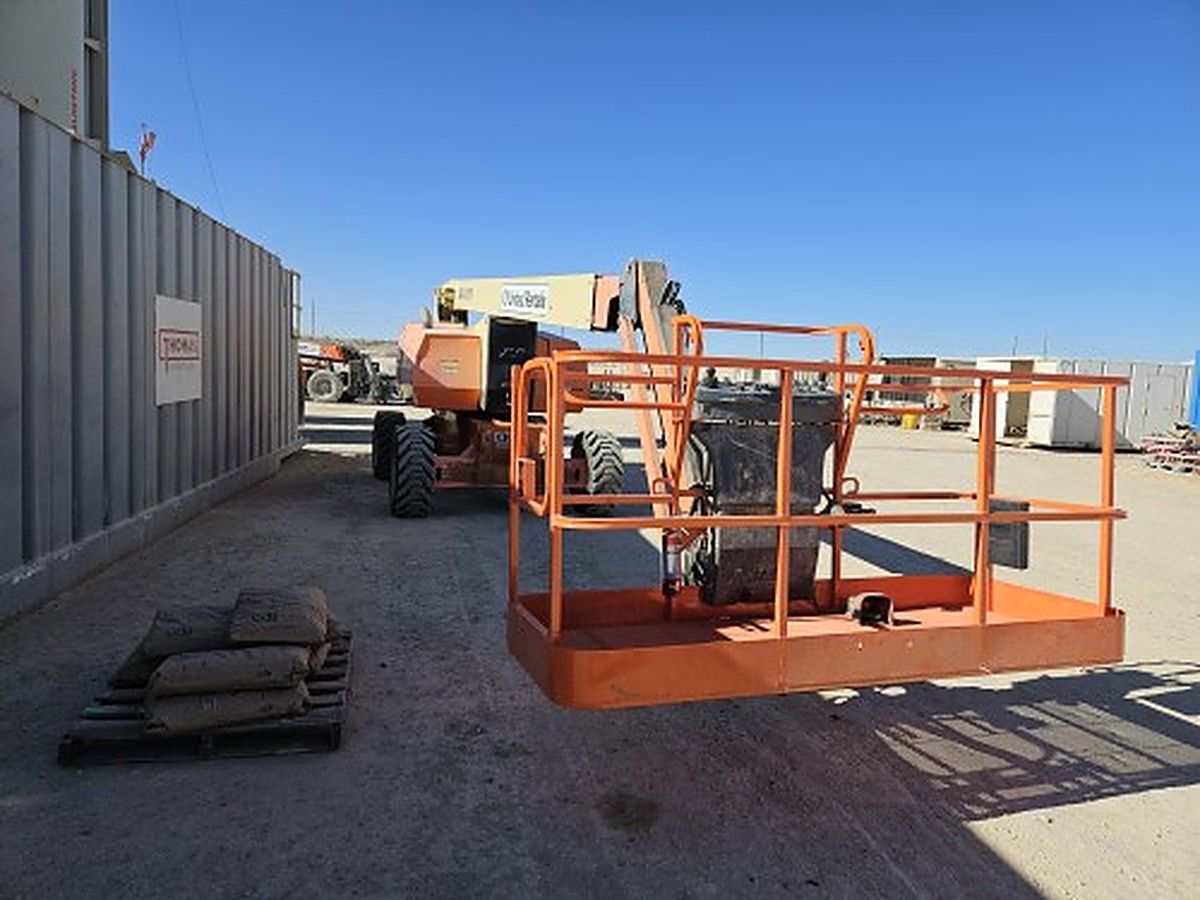 JLG 800AJ photo 5
