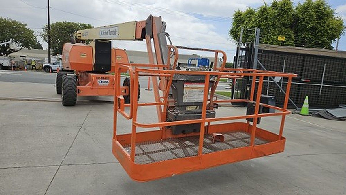 JLG 800AJ photo 17