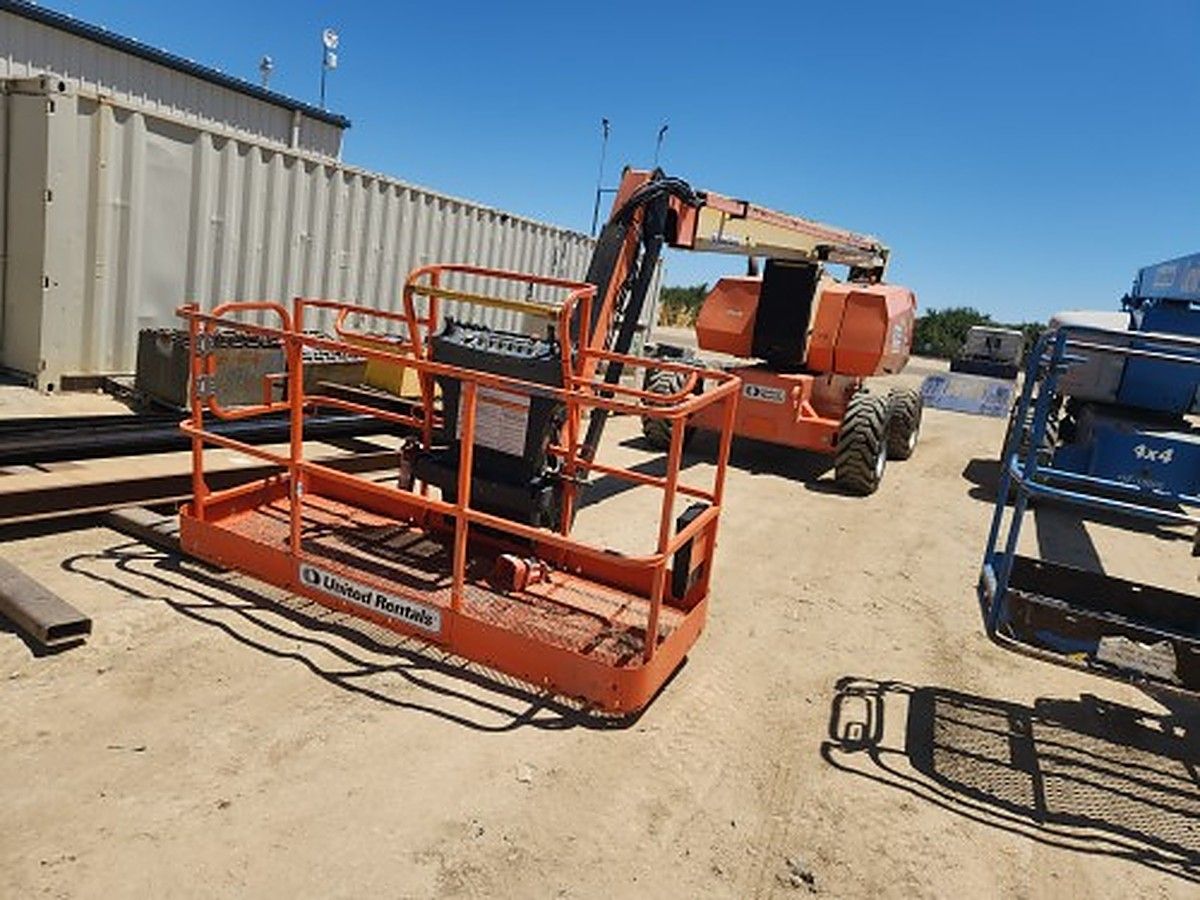JLG 800AJ photo 3