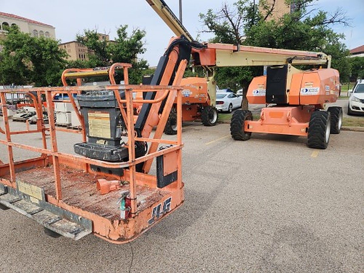 JLG 800AJ photo 9