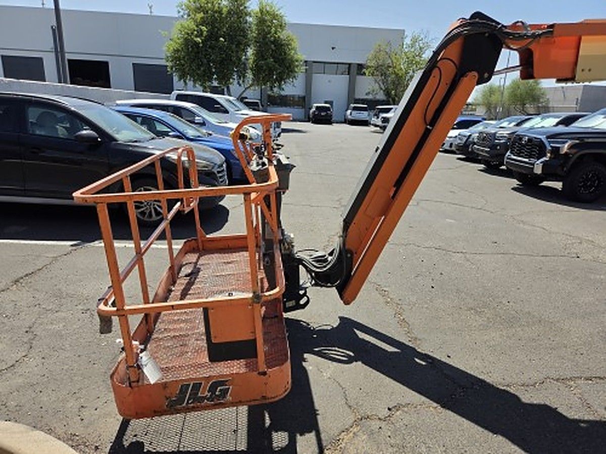 JLG 800AJ photo 7