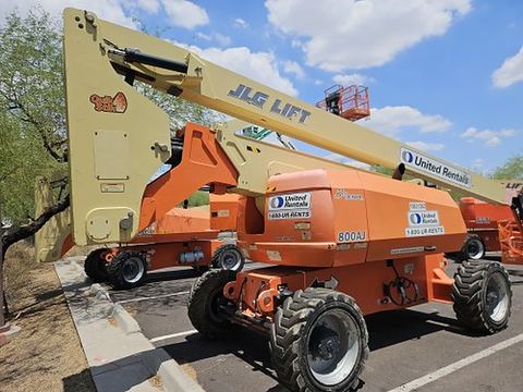 2017 JLG 800AJ for sale