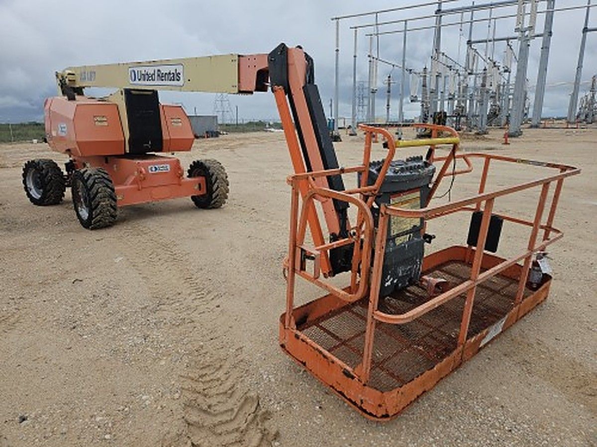 JLG 800AJ photo 3
