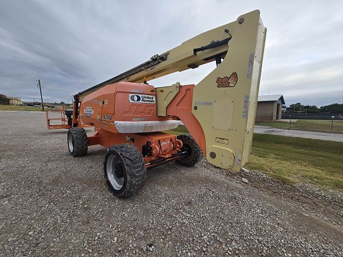 JLG 800AJ photo 2