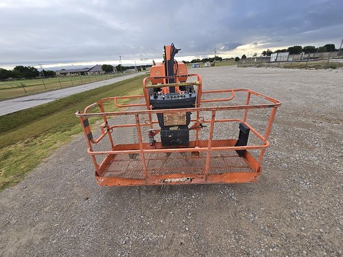 JLG 800AJ photo 4