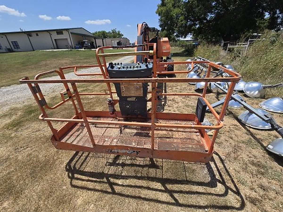 JLG 800AJ photo 10