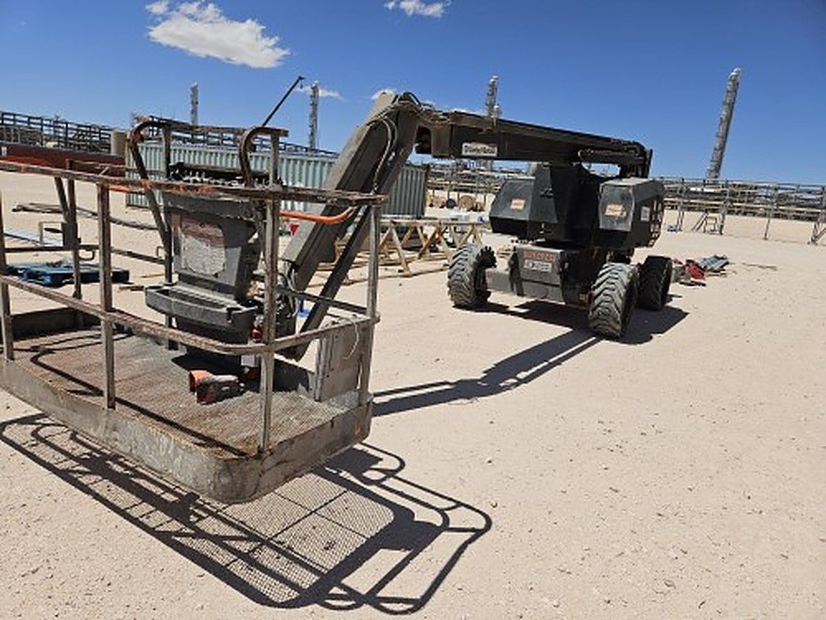 JLG 800AJ photo 4