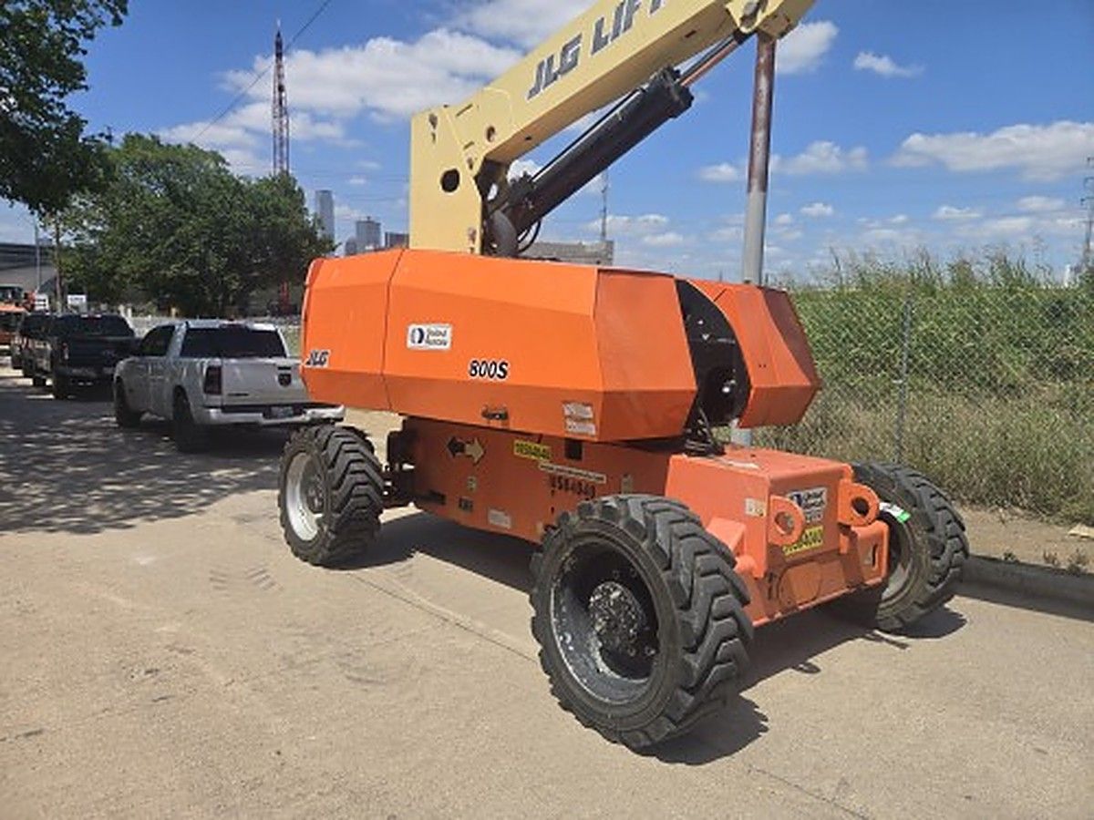 JLG 800S photo 2