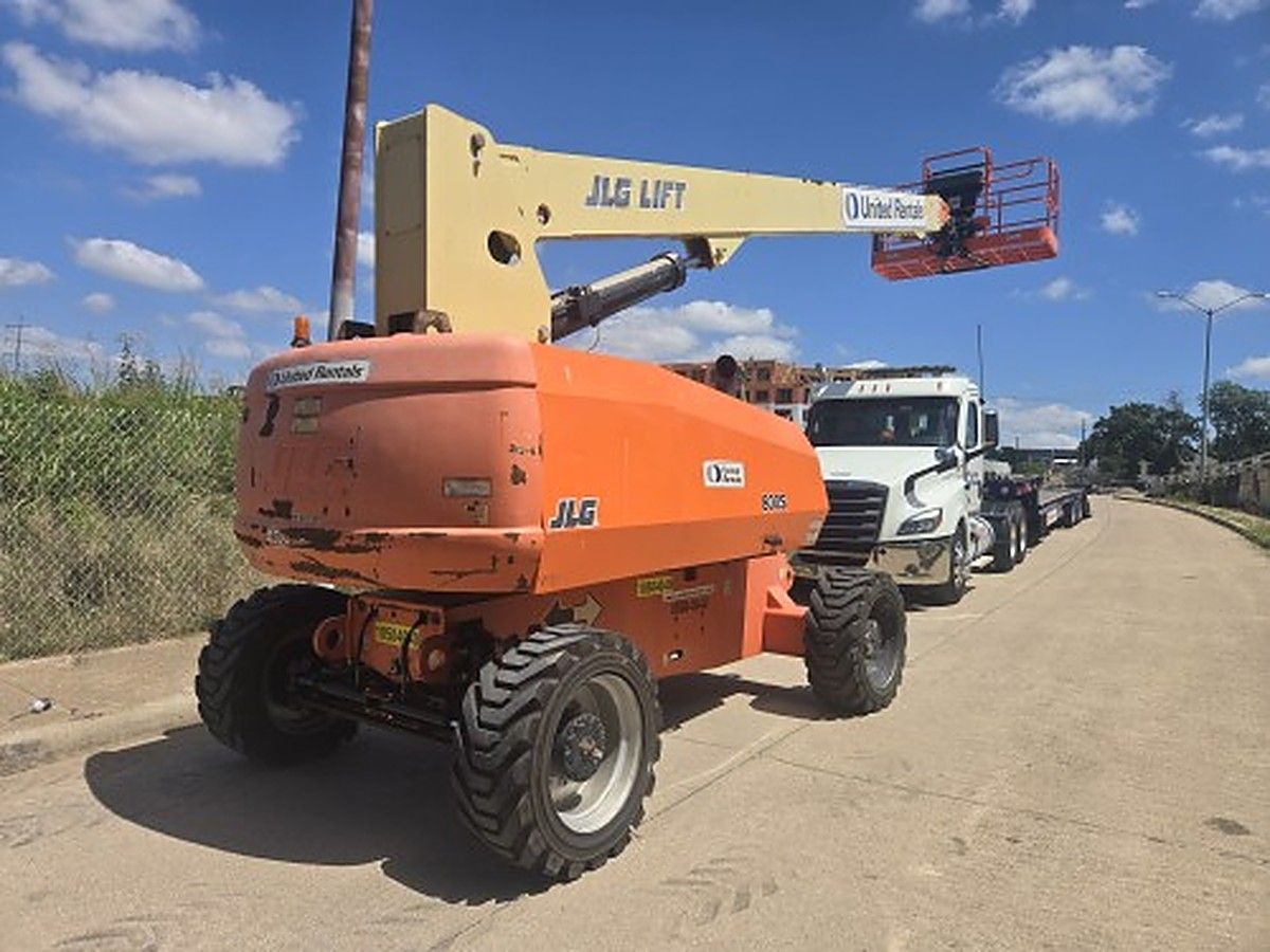 JLG 800S photo 3