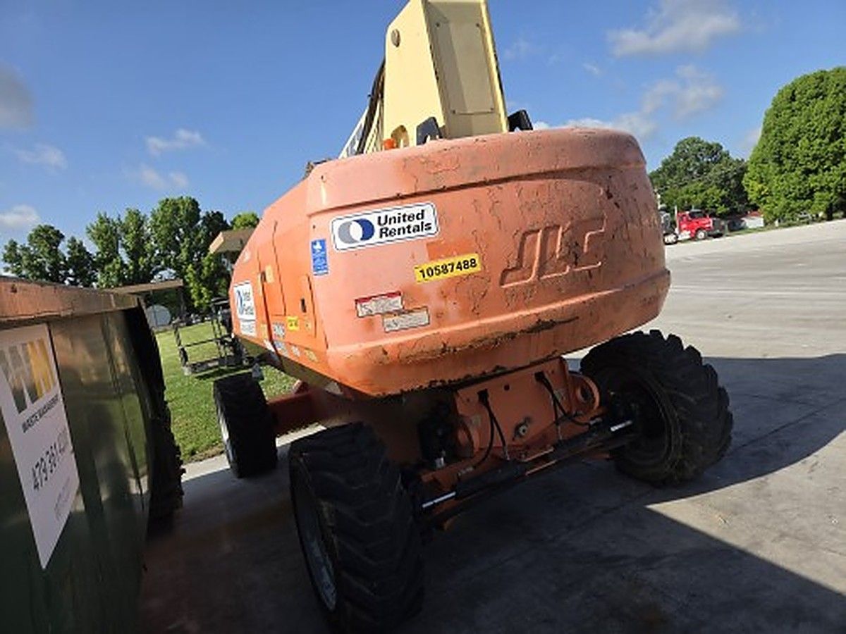 JLG 800S photo 5