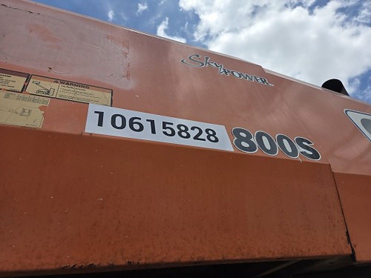 JLG 800S photo 4