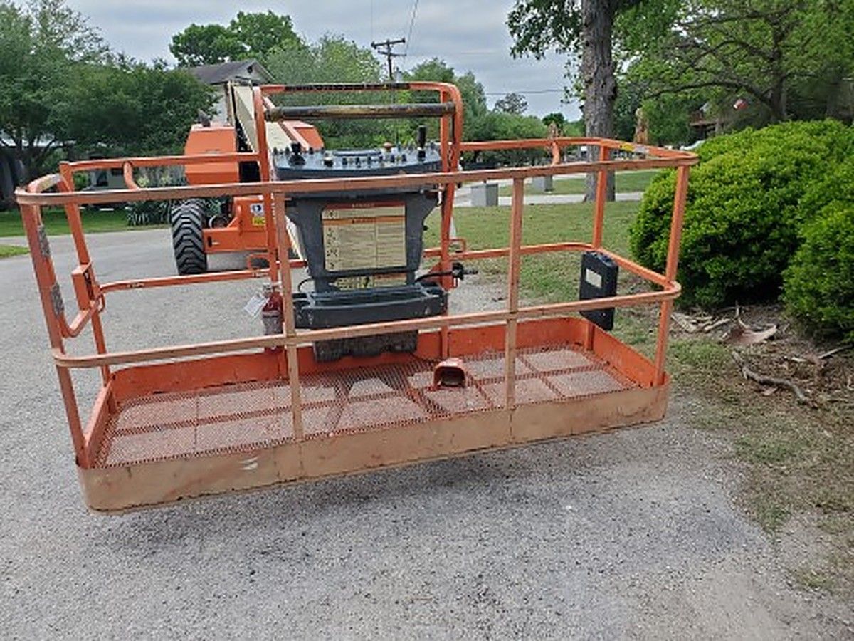 JLG 800S photo 10