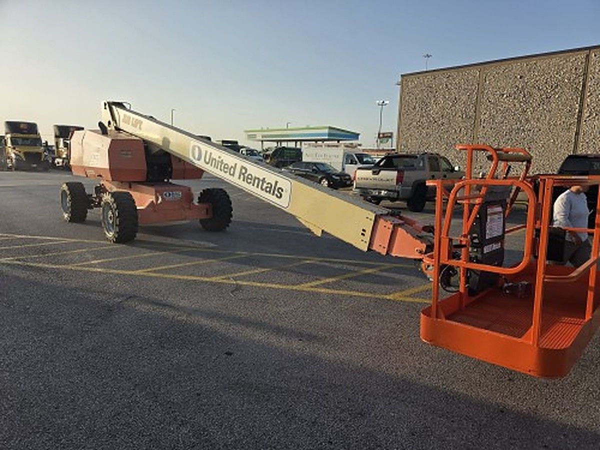 JLG 800S photo 3