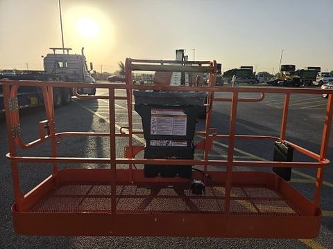 2017 JLG 800S Boom 76-80' Telescopic