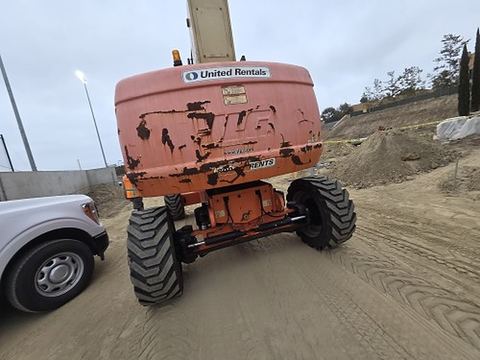 2017 JLG 800S for sale