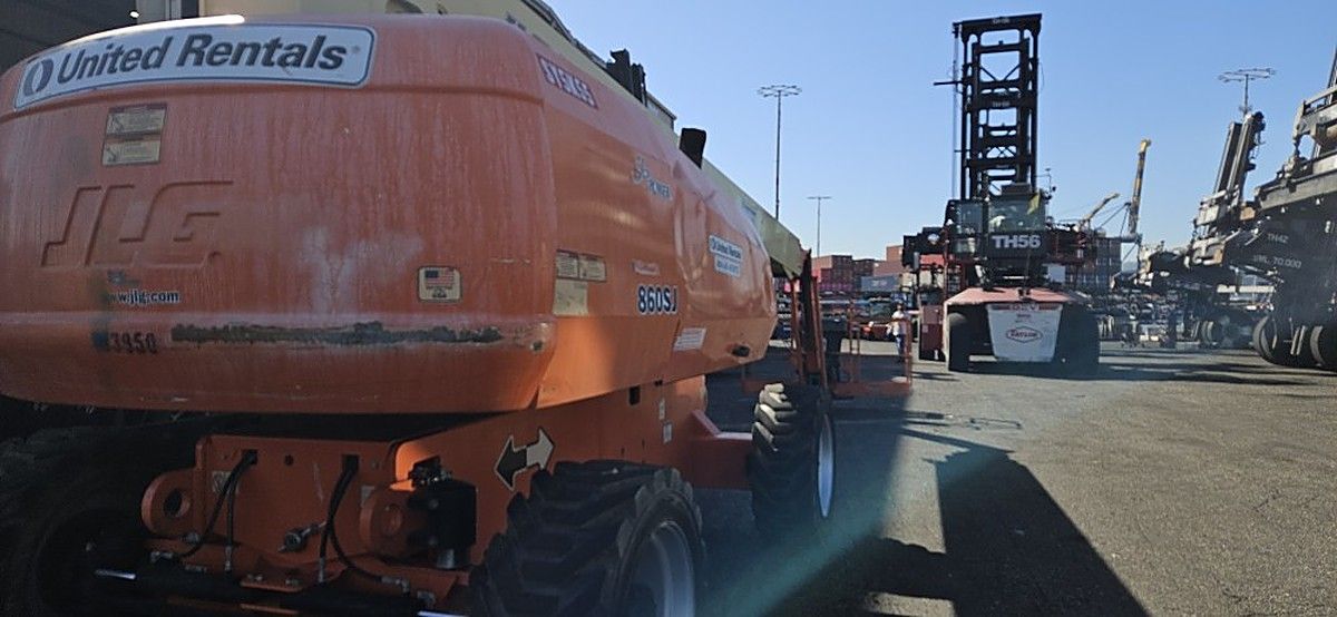 JLG 860SJ photo 4