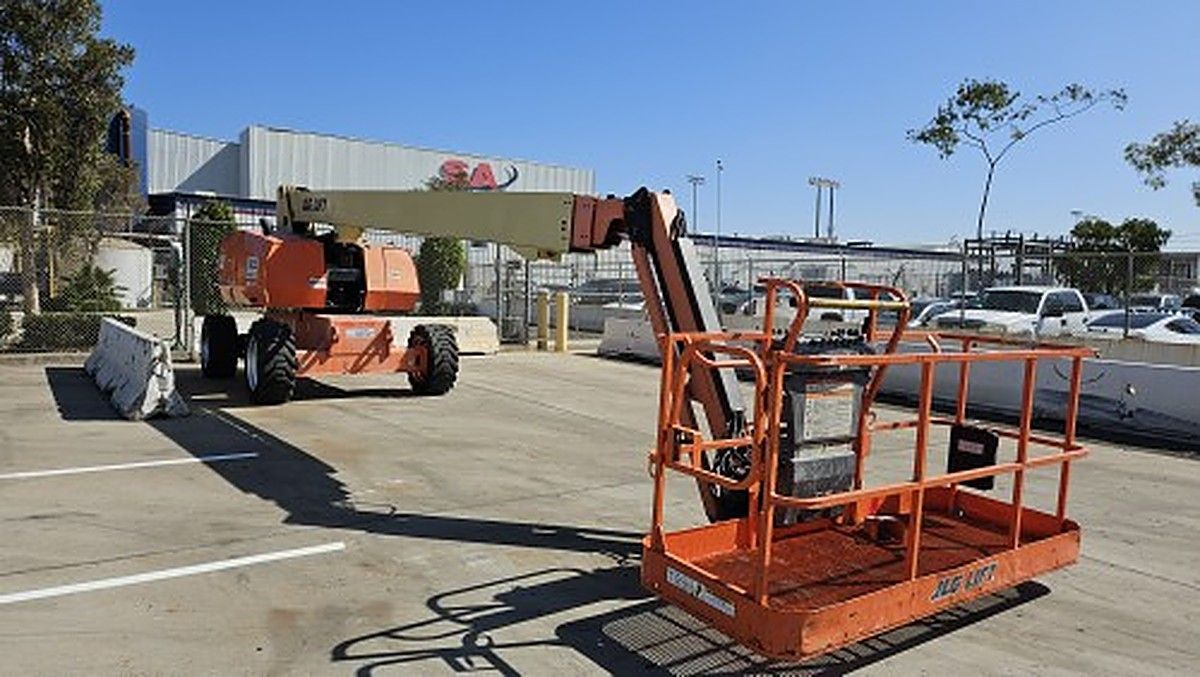 JLG 860SJ photo 5