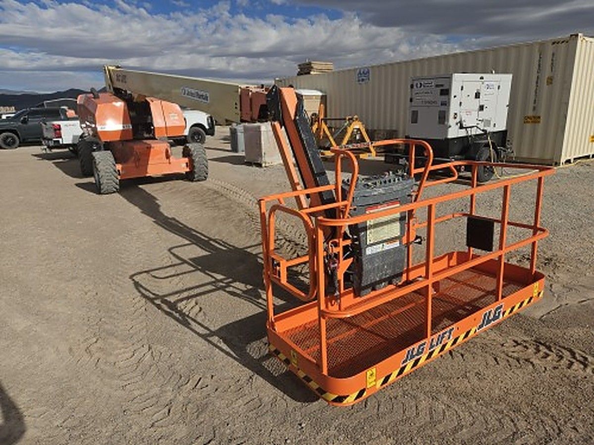 JLG 860SJ photo 5