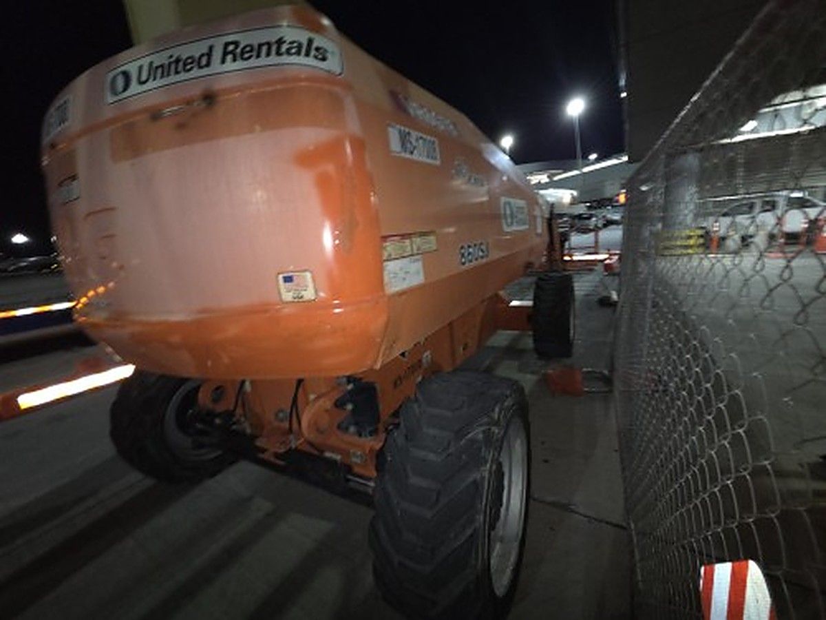 JLG 860SJ photo 8