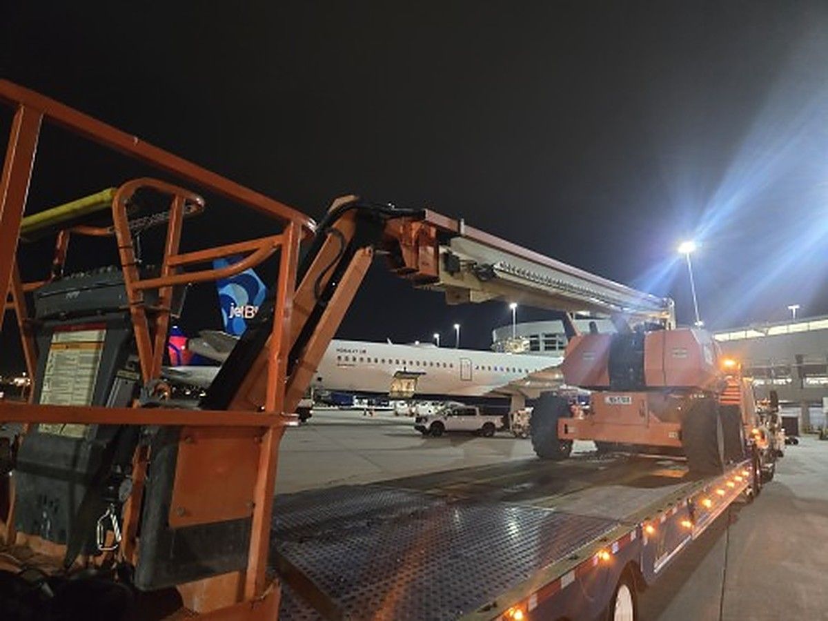 JLG 860SJ photo 9