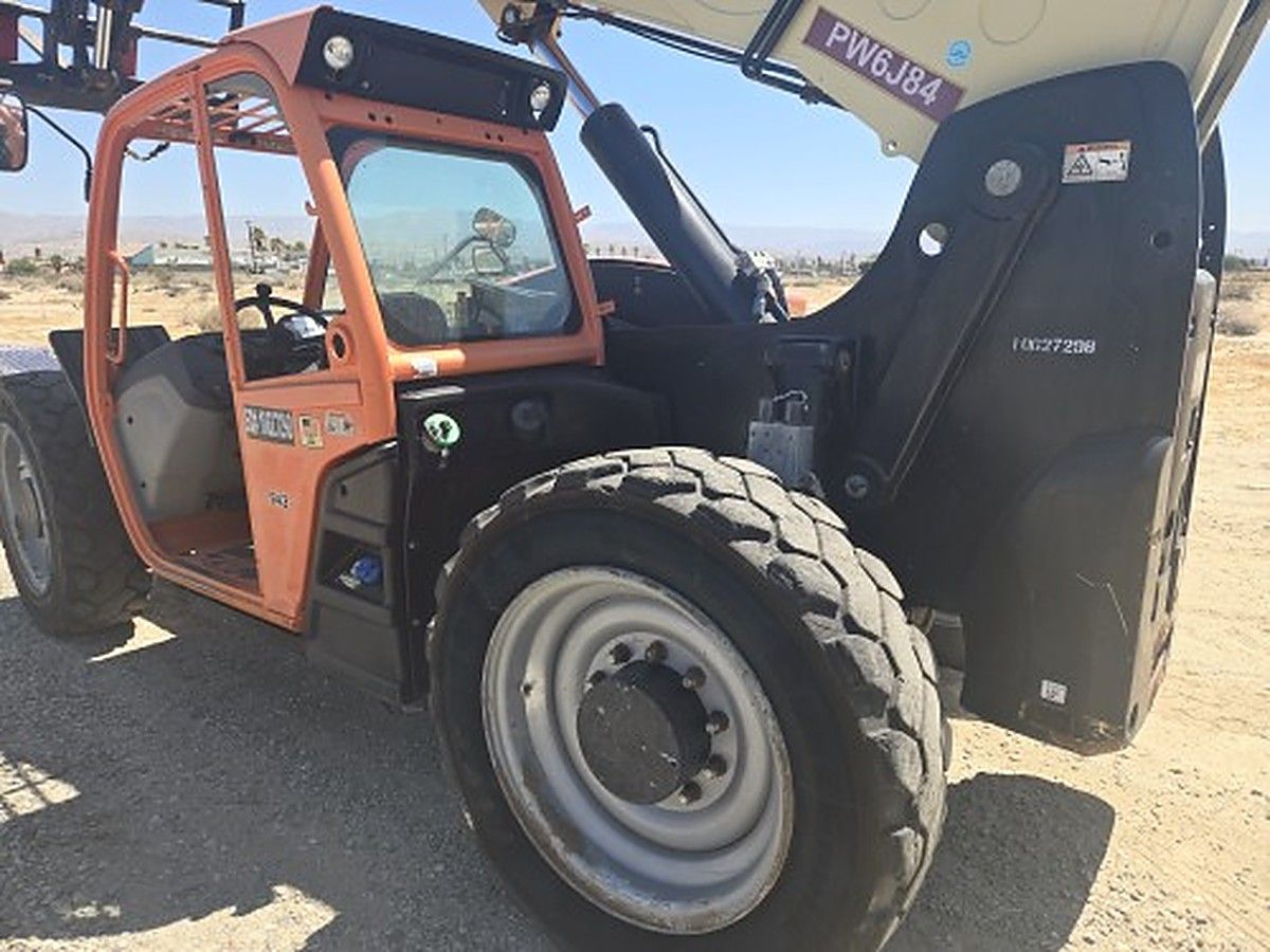 JLG 943 S photo 2