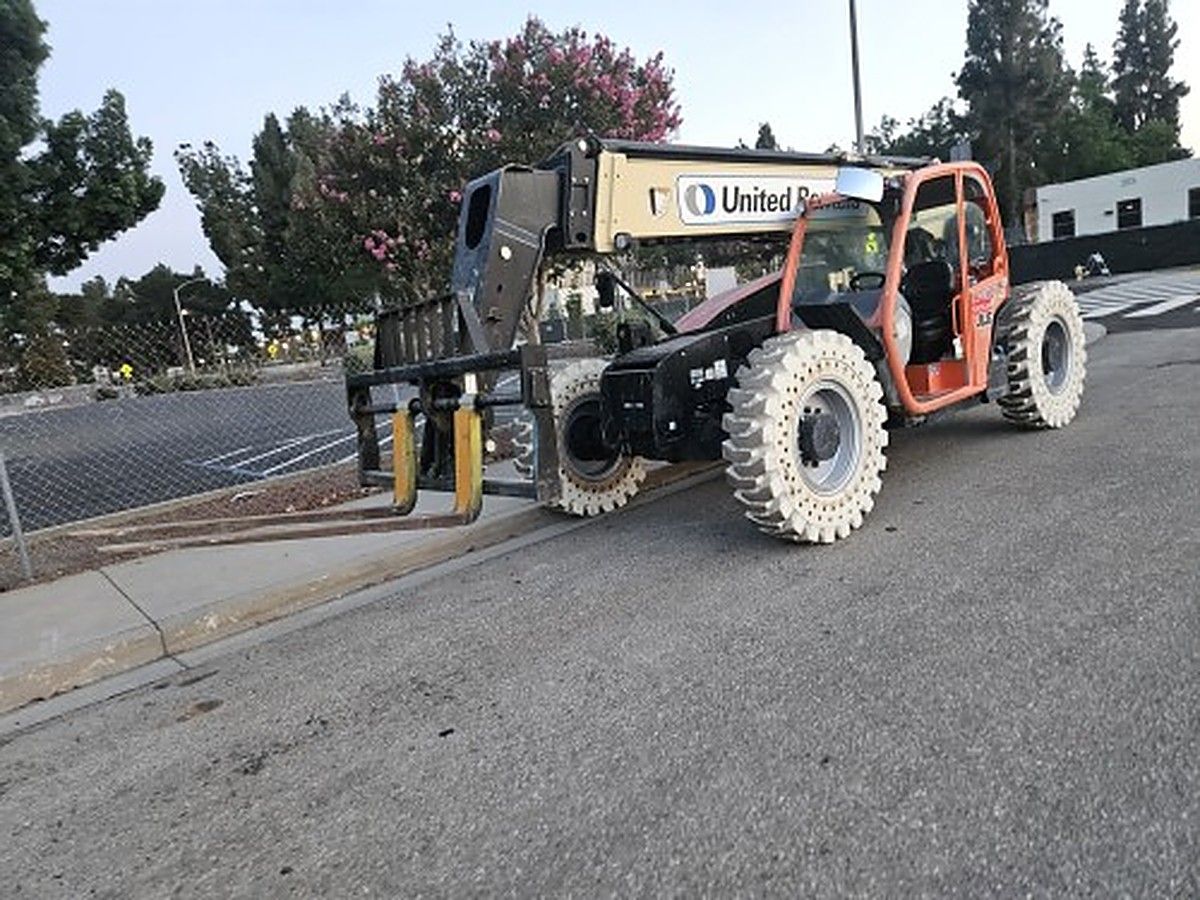 JLG 943 S photo 2