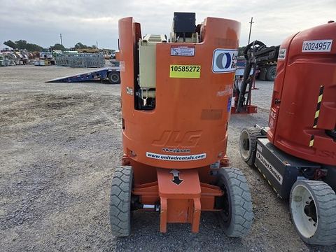 2017 JLG E300AJP Boom 30-33' Articulating Dc