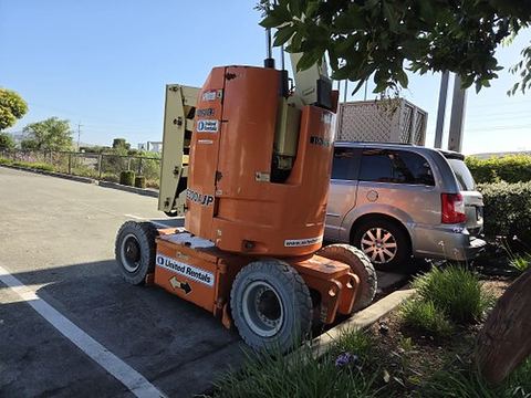 2017 JLG E300AJP Boom 30-33' Articulating Dc