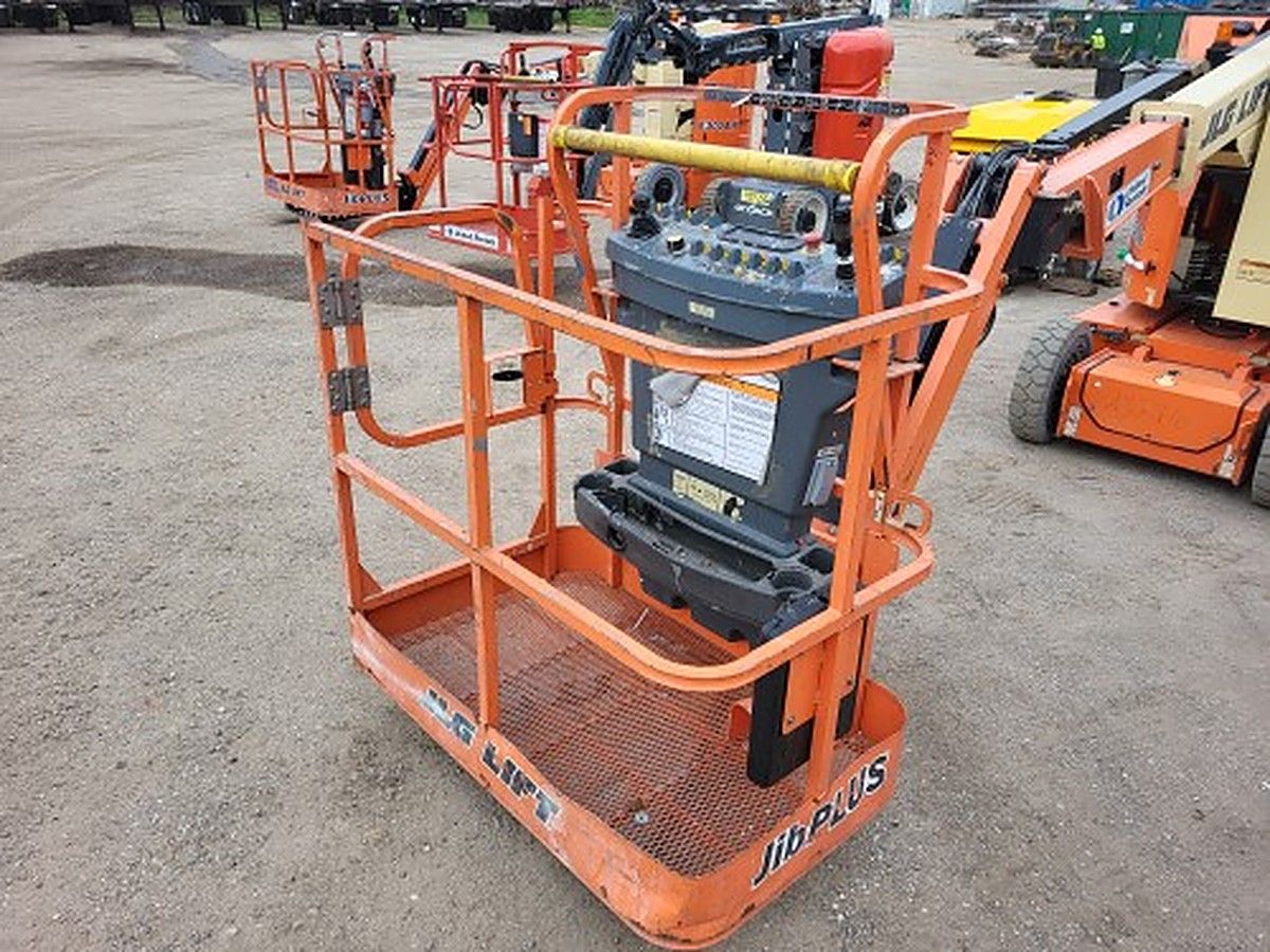 JLG E300AJP photo 4
