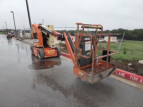2017 JLG E300AJP Boom 30-33' Articulating Dc