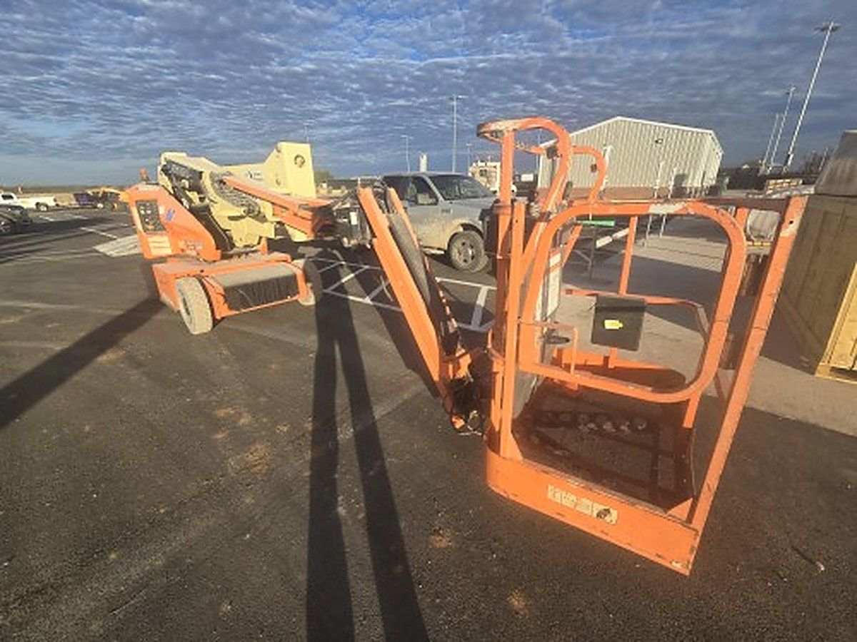 JLG E400AJPN photo 6