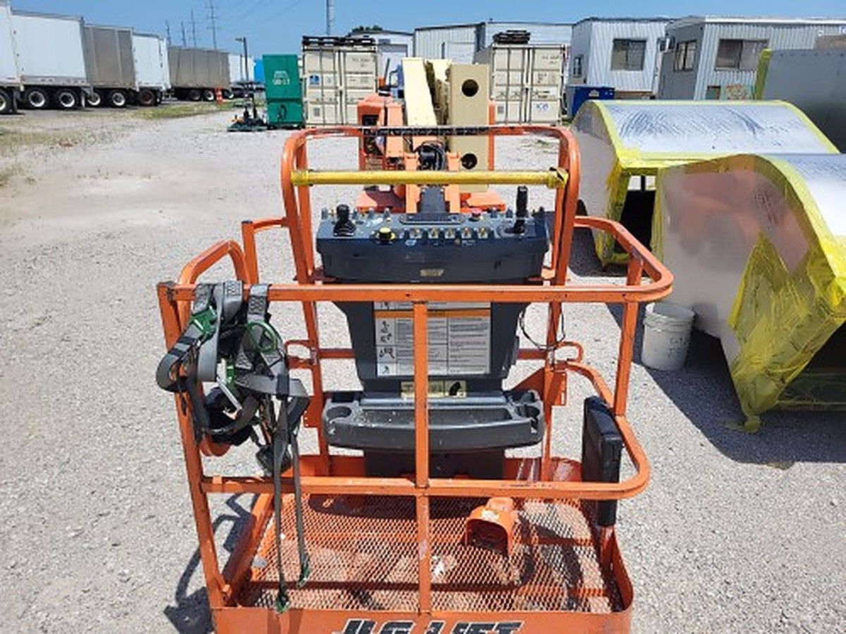 2017 JLG E400AJPN for sale in Las Vegas, NV