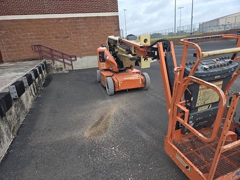 2017 JLG E400AJPN Boom 40-46' Articulating Elec Narrow