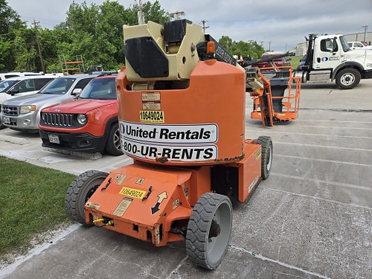 JLG E400AJPN photo 5