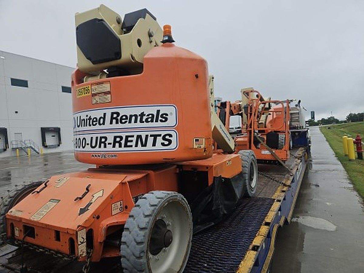 JLG E400AN photo 4