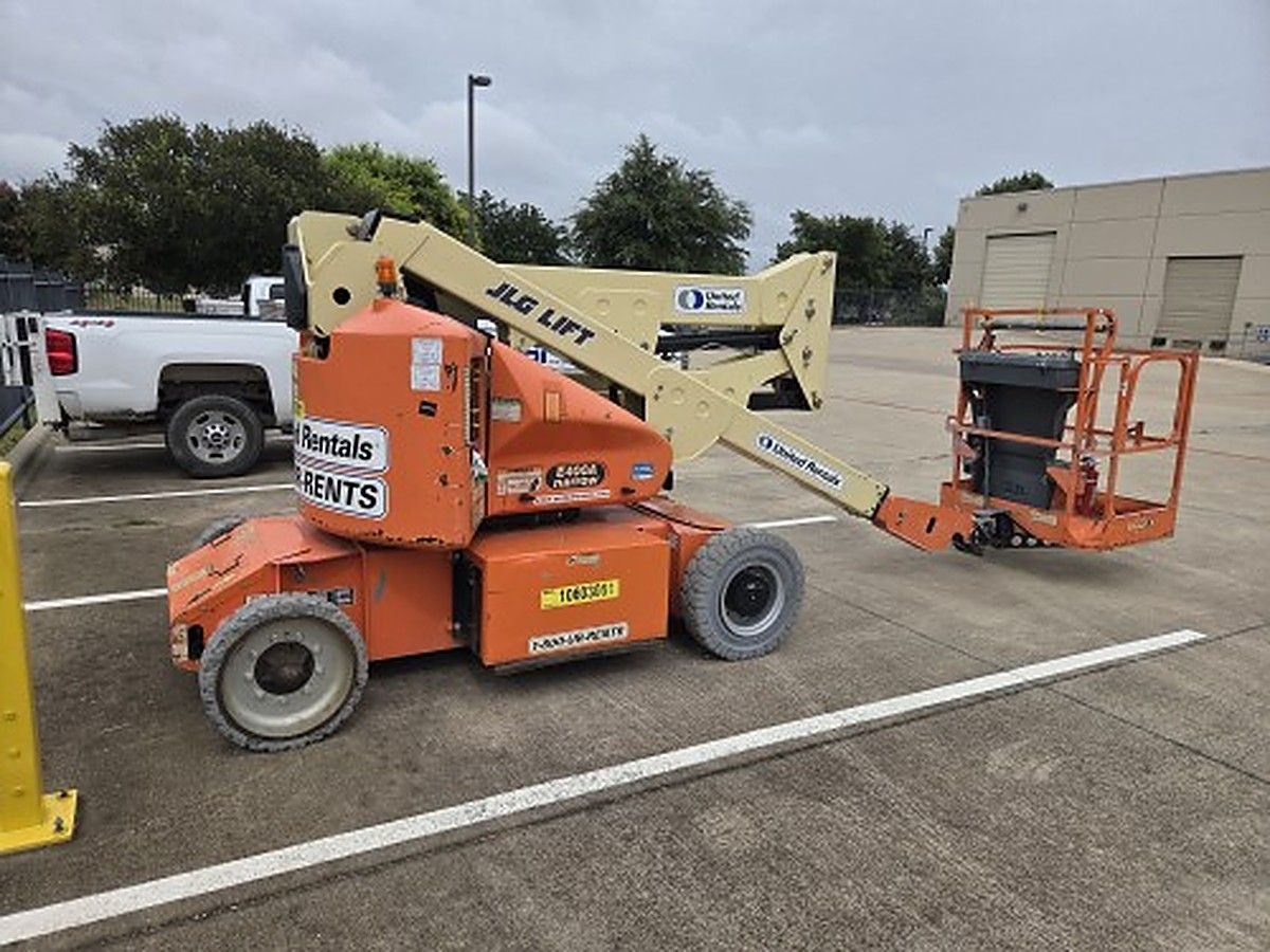 JLG E400AN photo 7