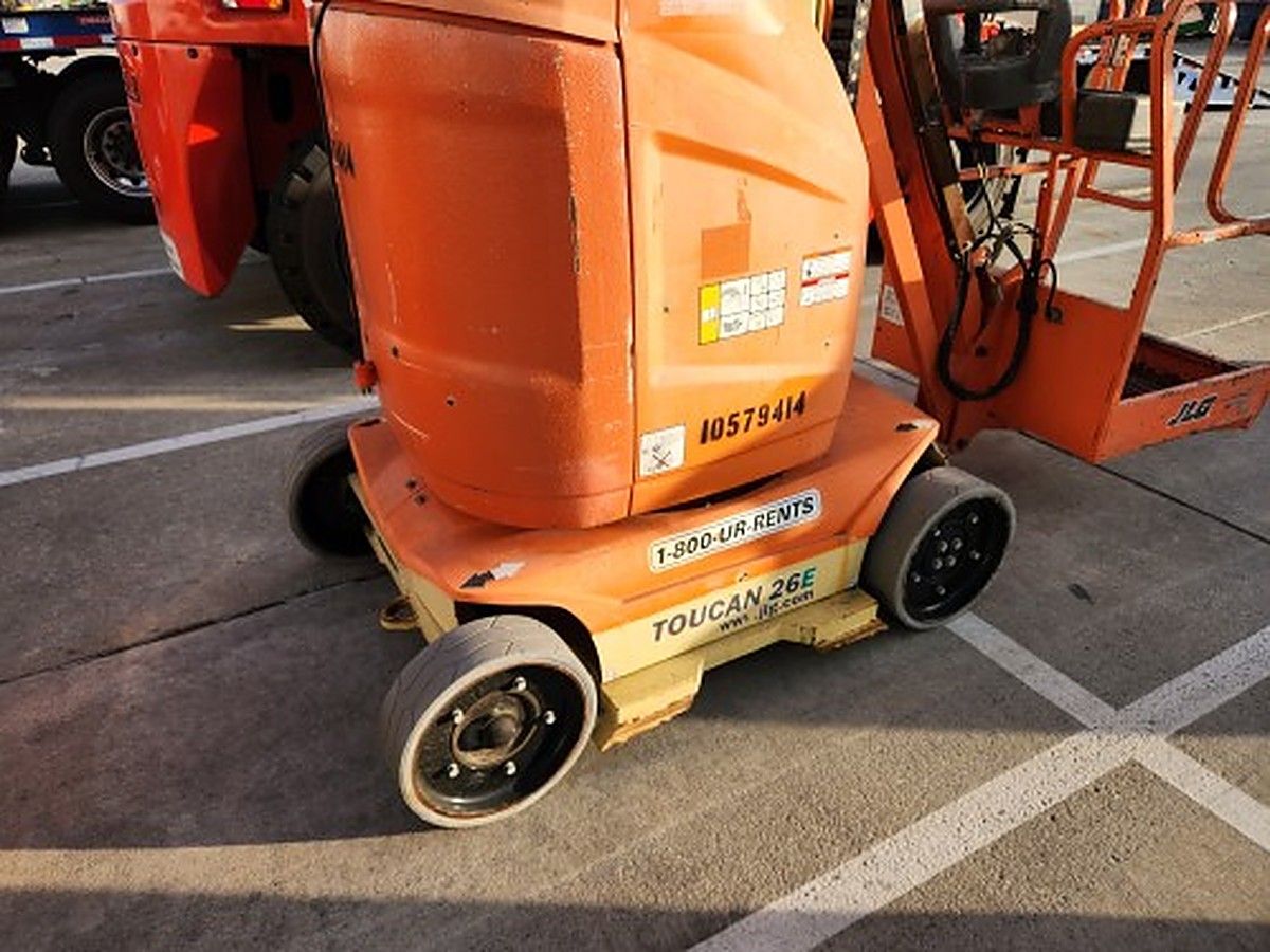 JLG T26E photo 8