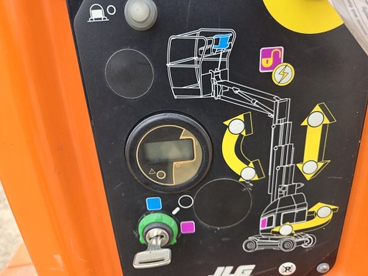 JLG T26E photo 5