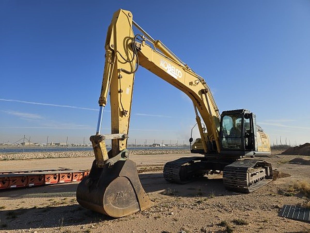 KOBELCO SK300LC-10 photo 10