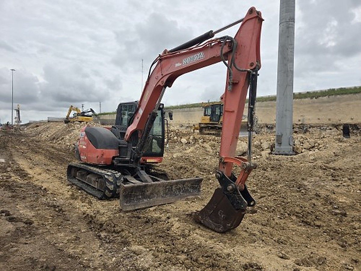 KUBOTA KX080-4SR3A photo 2
