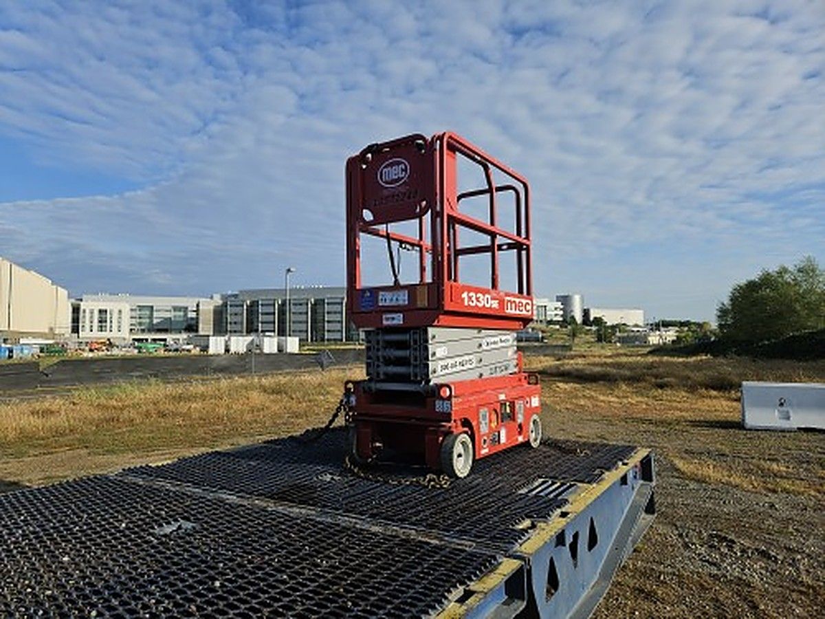 MEC 1330SE photo 2
