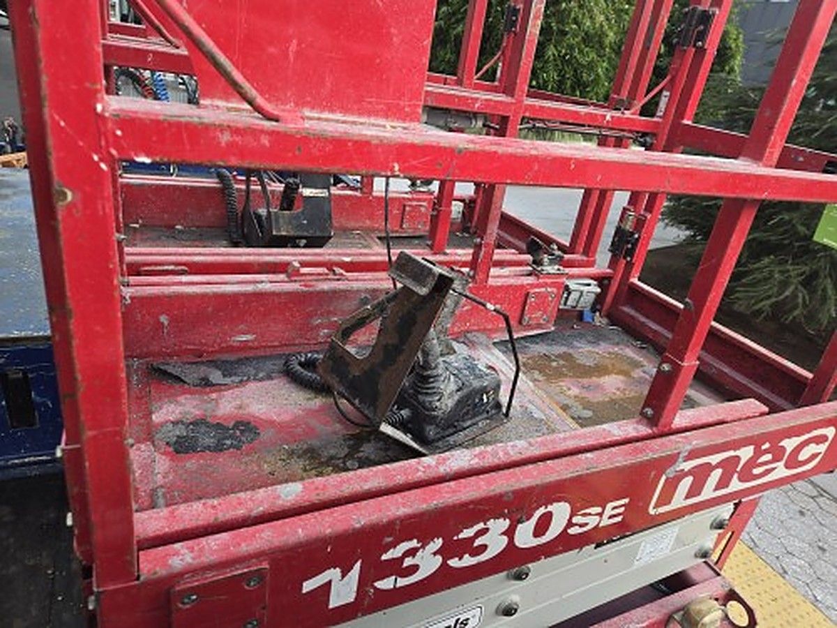 MEC 1330SE photo 9