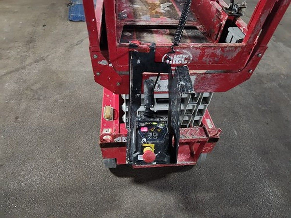 MEC 1330SE photo 7