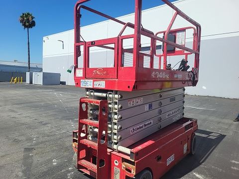 2017 MEC 4046SE Scissor Lift 39-40' Electric 45-48"Wide