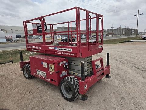 2017 MEC 4069RT Scissor Lift 36-49' Ic 4Wd