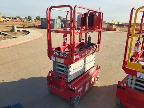 2017 MEC MICRO 19 Scissor Lift 18-19' Electric 60" Length