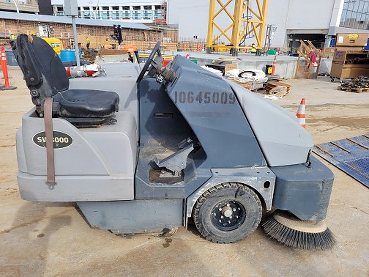 NILFISK SW8000 photo 2
